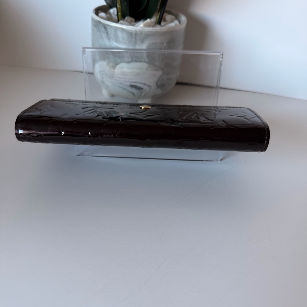 Louis Vuitton Vernis Sarah Wallet Amarante Burgundy w/Box and dust bag Full Set - Picture 11 of 16
